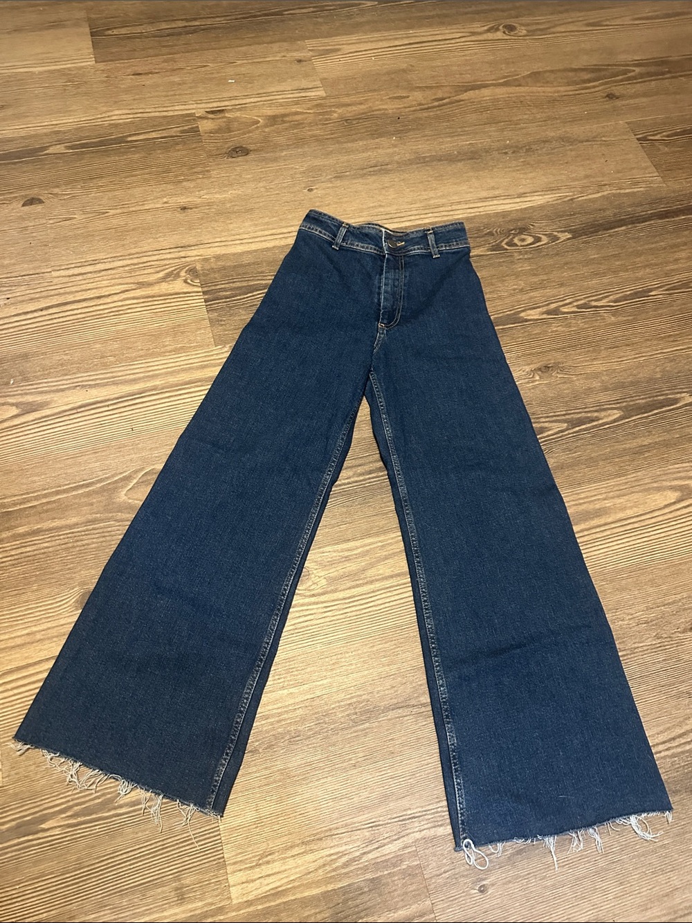Zara TF High-Rise Wide-Leg Jeans in Navy